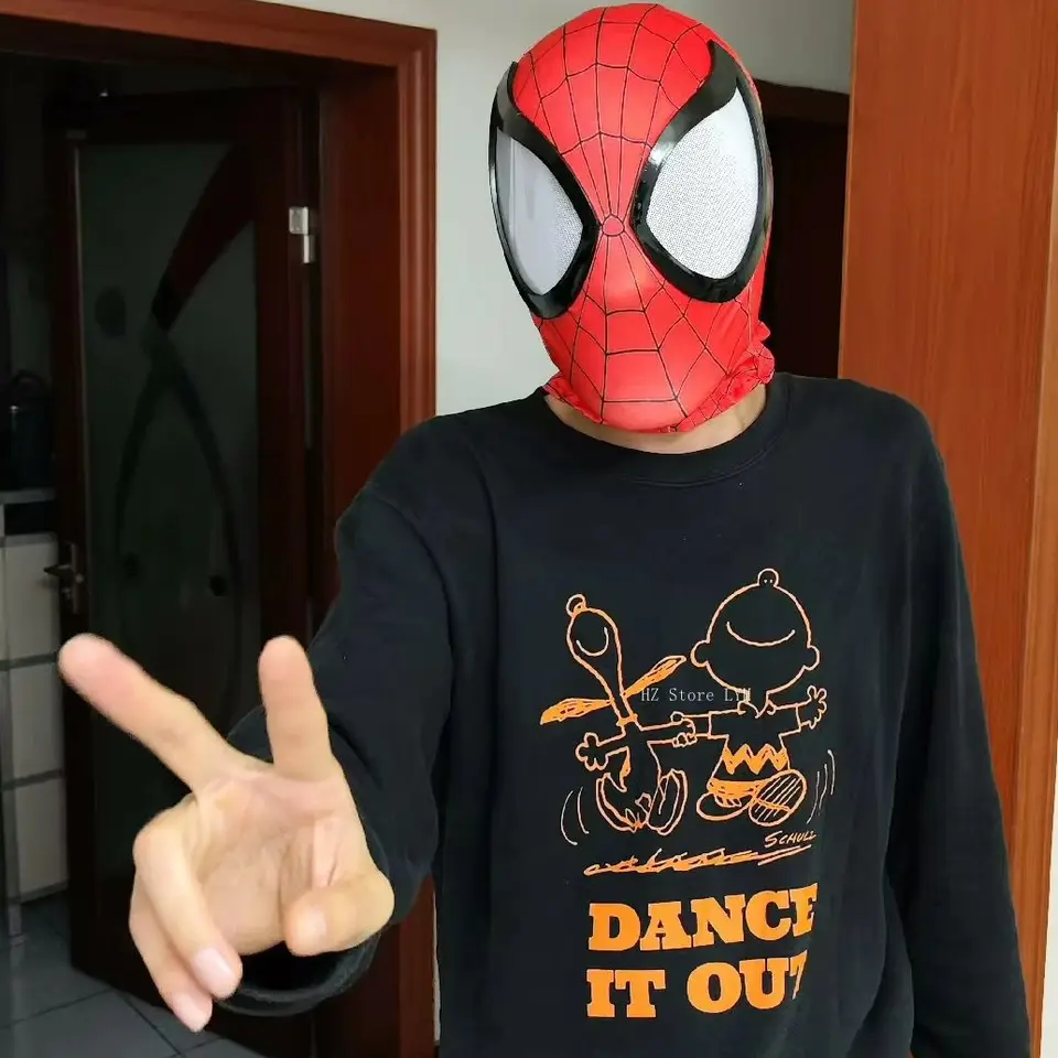 カスタマイズされた究極のスパイダーマンマスク、3Dプリントされ