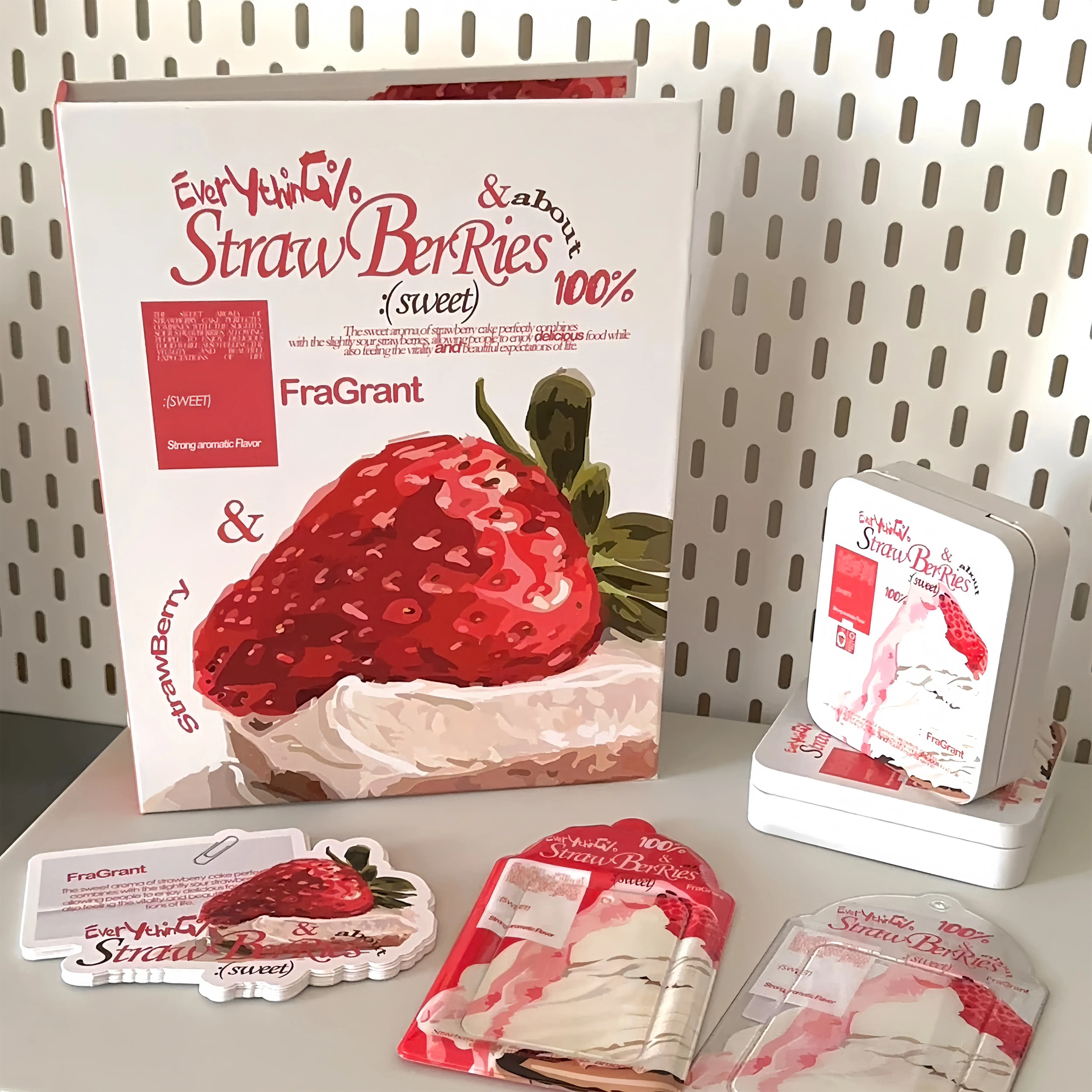 Sweet Strawberry A5 4-Grid Binder Hard Cover Card Album K-Pop Idol