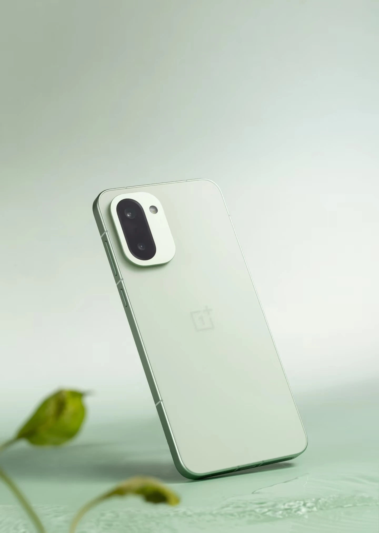 Unlocked China Version OnePlus Ace 6T Google Play Snapdragon8 Gen5 6.83inch 165Hz AMOLED 8300Mah 100W SuperCharger 50MP NFC OTA