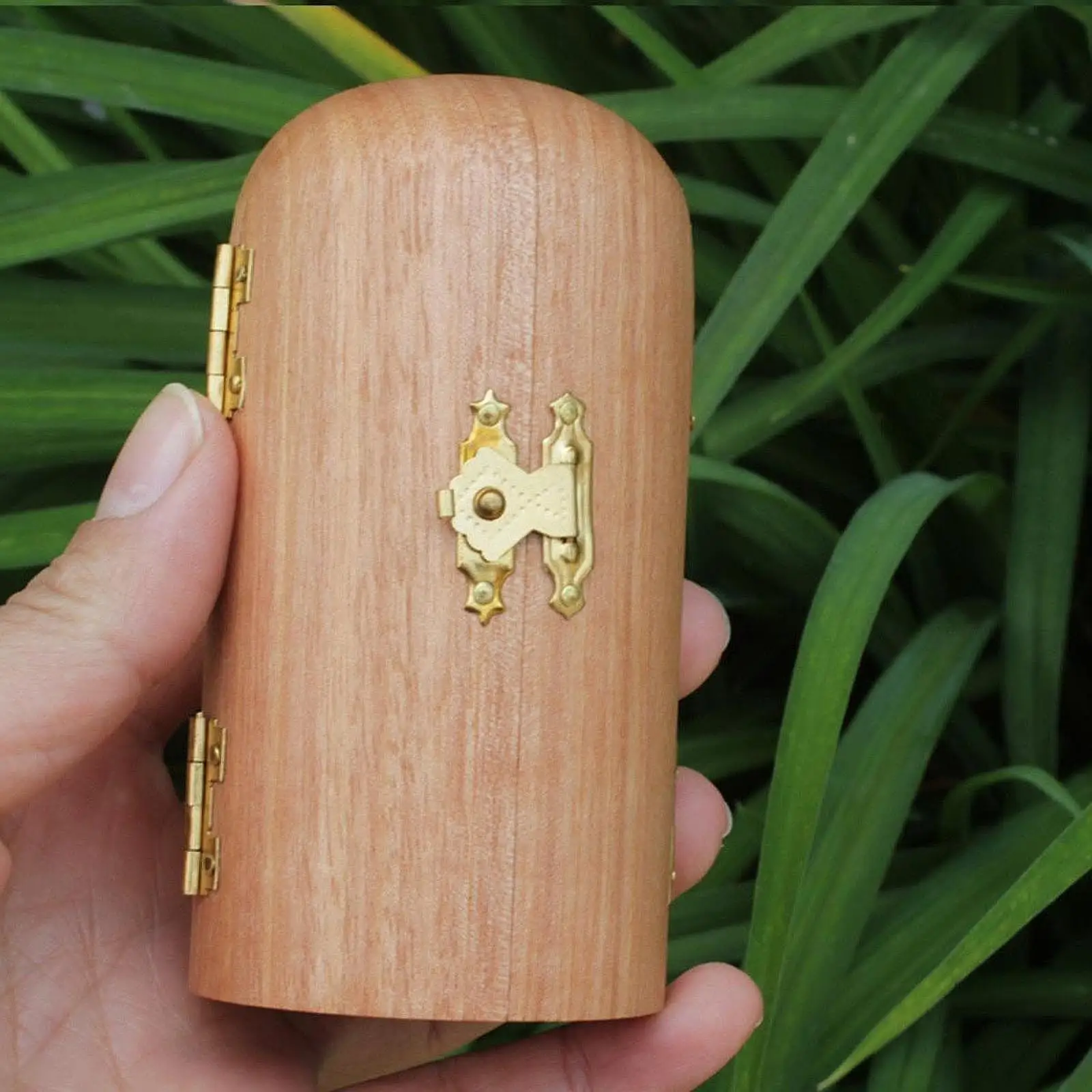 Catholic Wooden Statue Home Prayer Ornament for Cabinet Decor Centerpiece