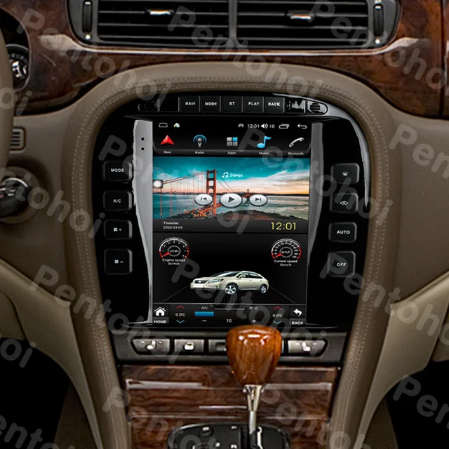 고화질 멀티미디어 콘텐츠를 즐기며 스마트한 네비게이션을 경험하세요.