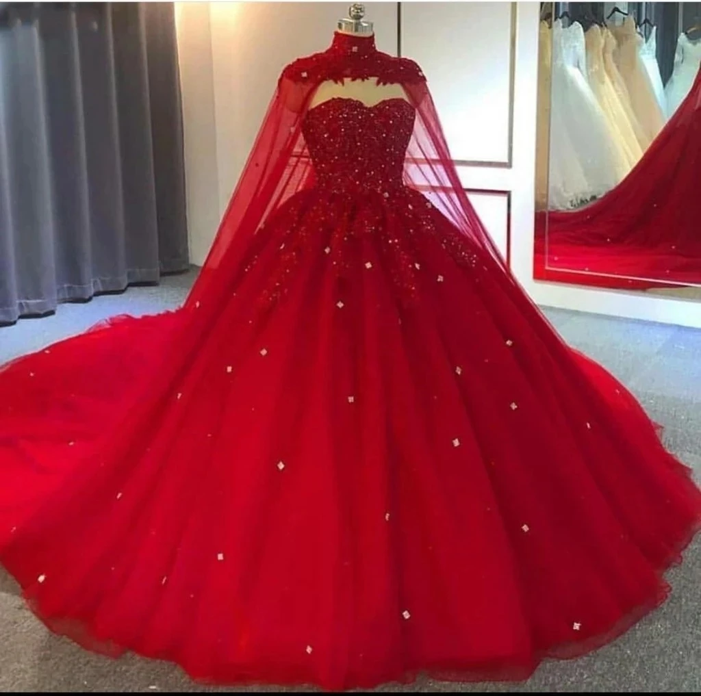 Sweetheart Quinceanera Dresses Fashion Lace Beading Court Train Princess Birthday Party Gown With Cape for 15 Years,quinceanera dresses