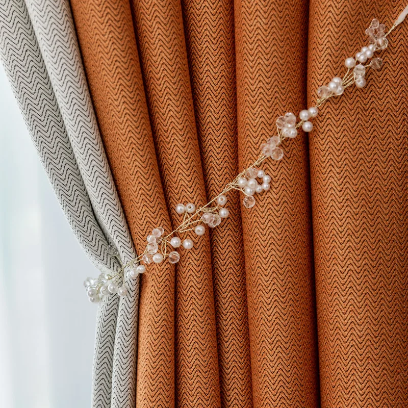 Рисунок 2 - Роскошные шторы в гостиную