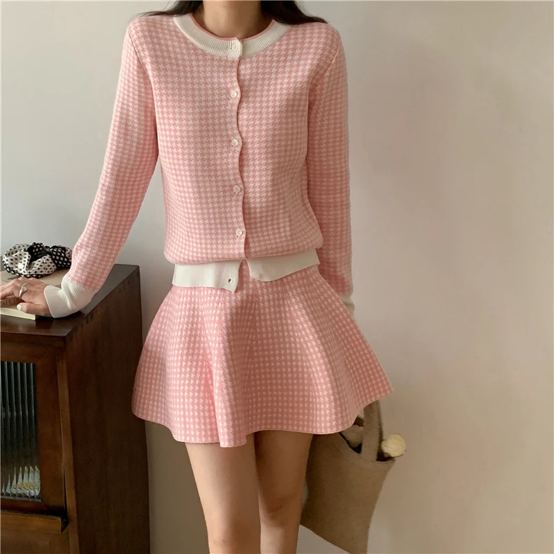 2025 Chic Autumn Houndstooth Knitted Two Piece Set Sweet Women O