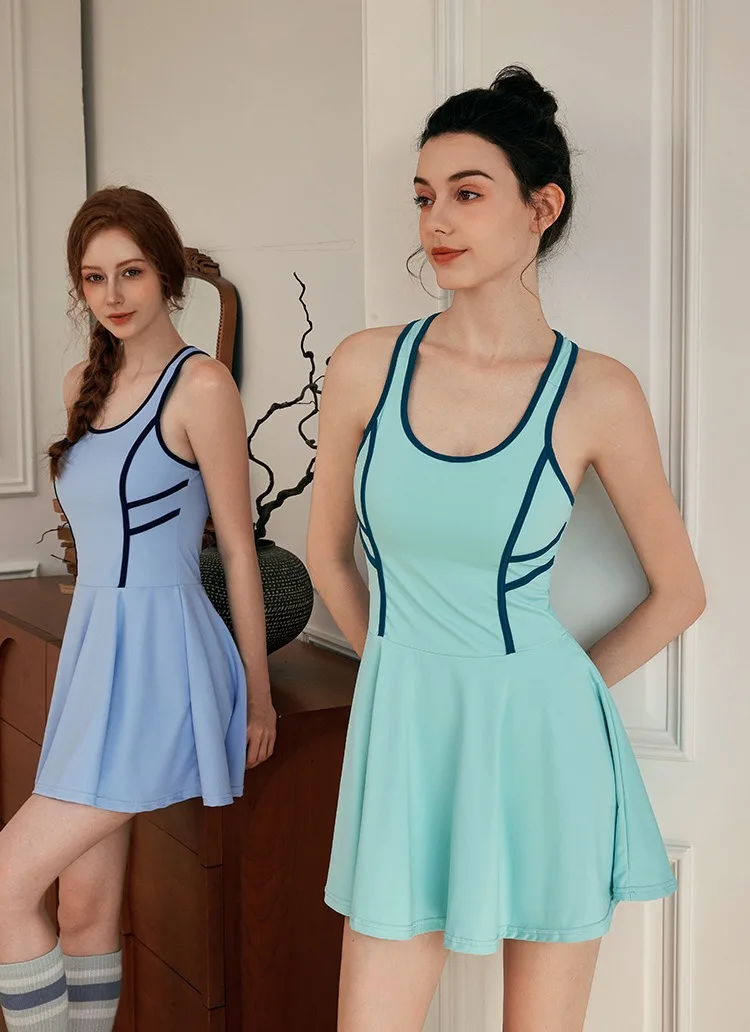 Women Tennis Dress Build In Fixed Bra&Shorts Clashing Color Golf Dress For Workout Exercise Skirt Soft Stretchy Athletic Dresses