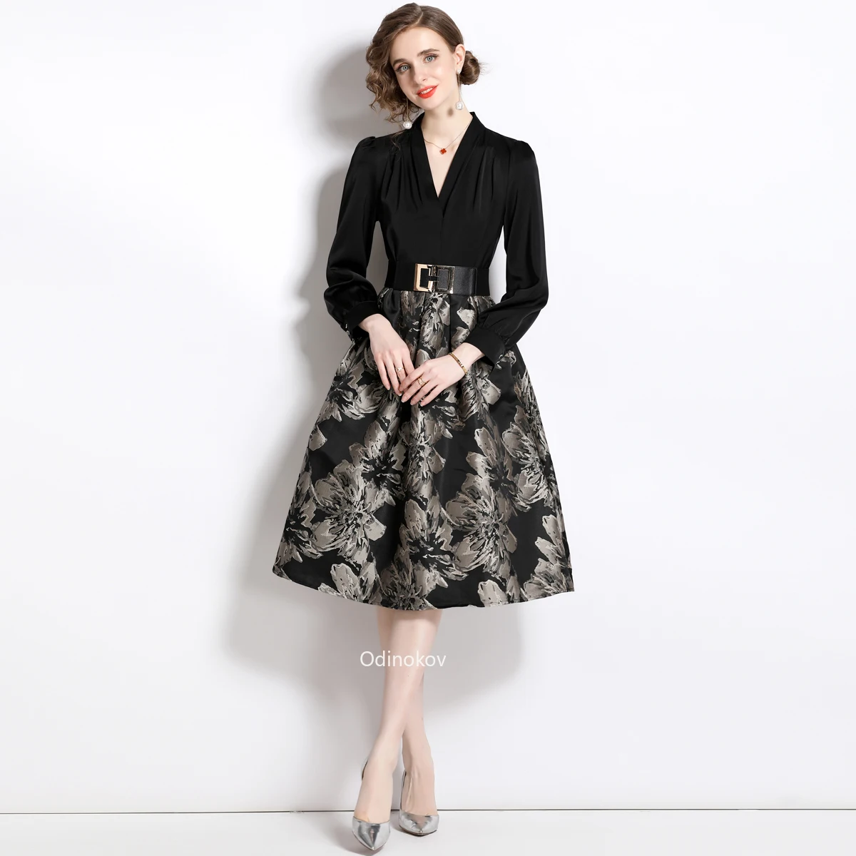 

Spring and Autumn Fake Two Long Sleeve Skirt V-neck Waist Slimming Lace-up Jacquard A-line Vintage Dress for Women