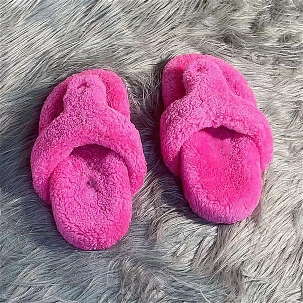 Großhandel Flauschige Echte Lammfell-Damenpantoffeln Luxus-Hausschuhe für Frauen Flache Rutschfeste Bequeme Schuhe für Drinnen und Draußen – Detail 5