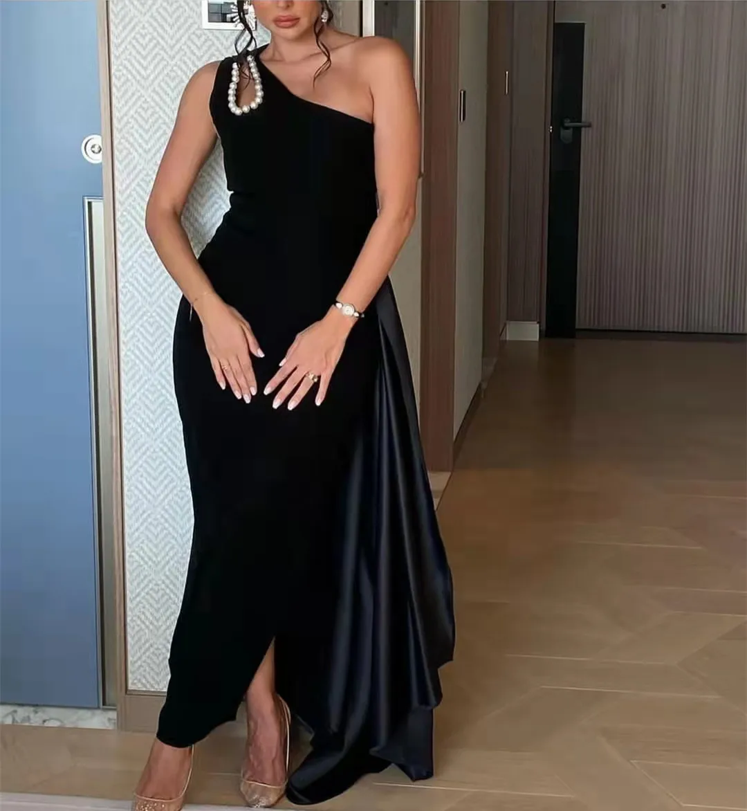 

Vintage Long One Shoulder Satin Evening Dresses With Slit Mermaid Black Floor Length Pleated فساتين السهرة for Women