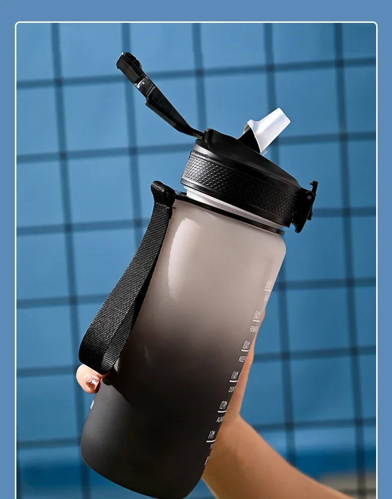 Description Picture 2 of item700ml Sports Water Bottle Portable Leak-proof Colorful Plastic Cup Shaker Bottle Outdoor Travel Portable Gym Fitness Jugs