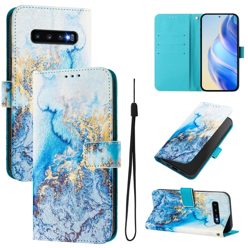 Luxurious Leather Flip Wallet Case with Magnetic Closure and Artistic Design