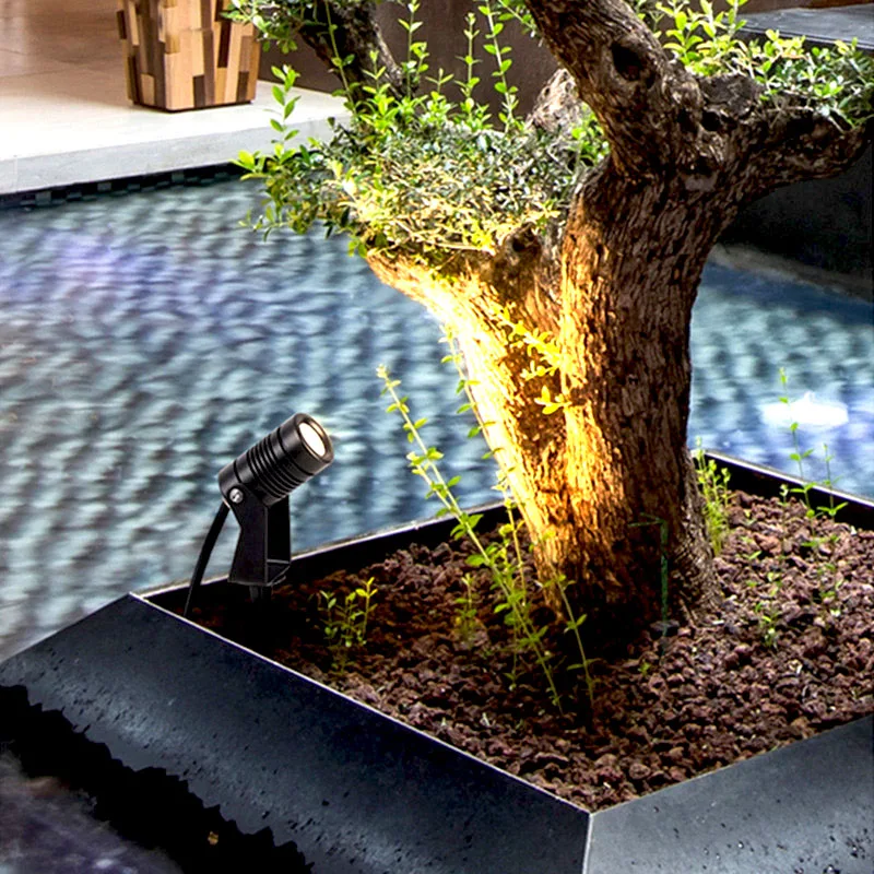 1PC LED Garden Lights Outdoor LED Waterprof Lawn Lamp 85-265V Landscape Spike Bulb IP65 Led Light Garden Path Spotlights LT050