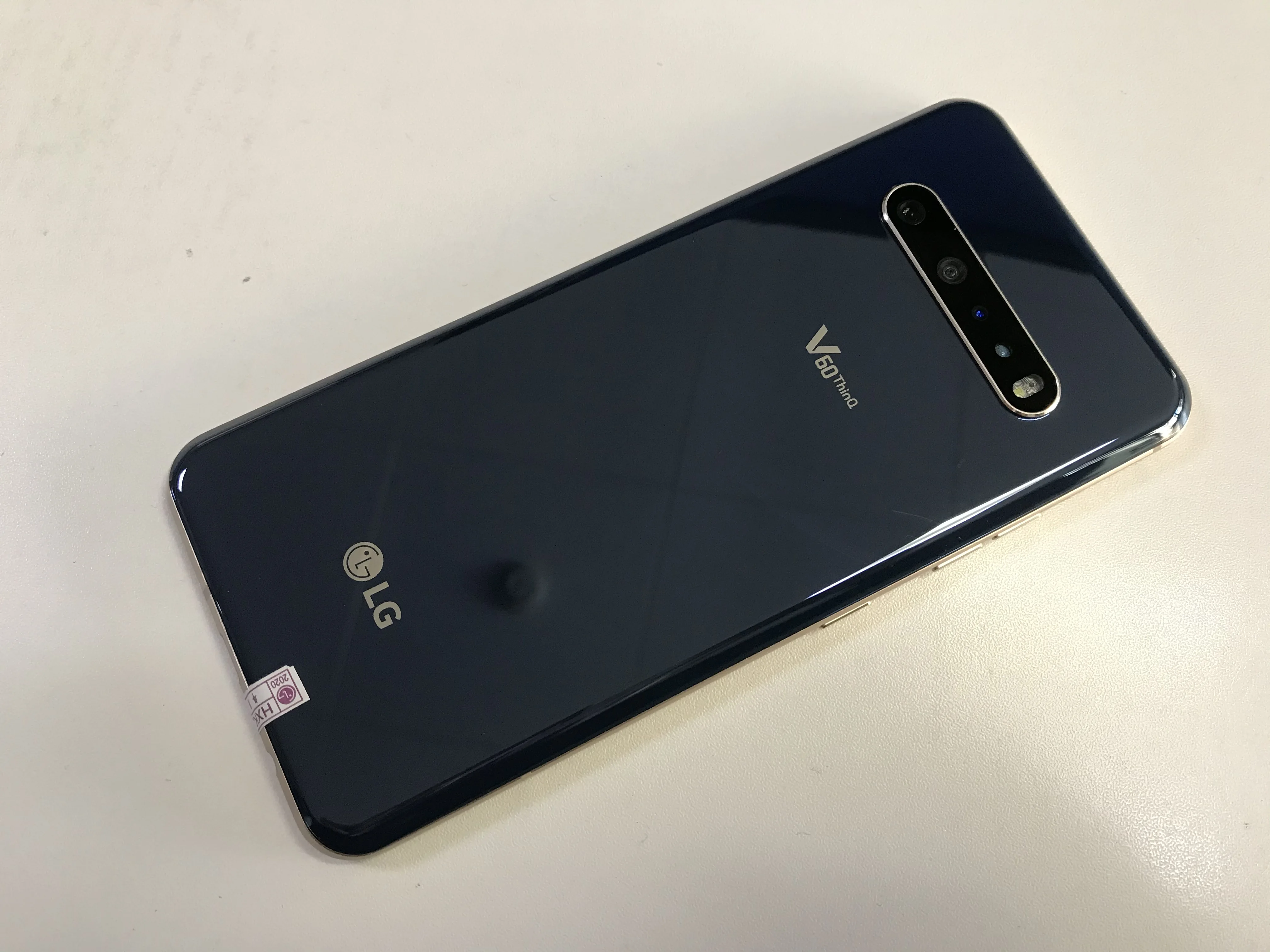 LG V60 ThinQ 5G V600TM 6.8``Octa-core 8GB RAM 128GB ROM 64MP Triple Camera 1 SIM Fingerprint Original Unlocked Cellphone