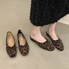2024 Summer Leopard New Brand Women Flat Shoes Fashion Leopard Print Ladies Elegant Shallow Slip On Soft Ballerinas Shoes 3