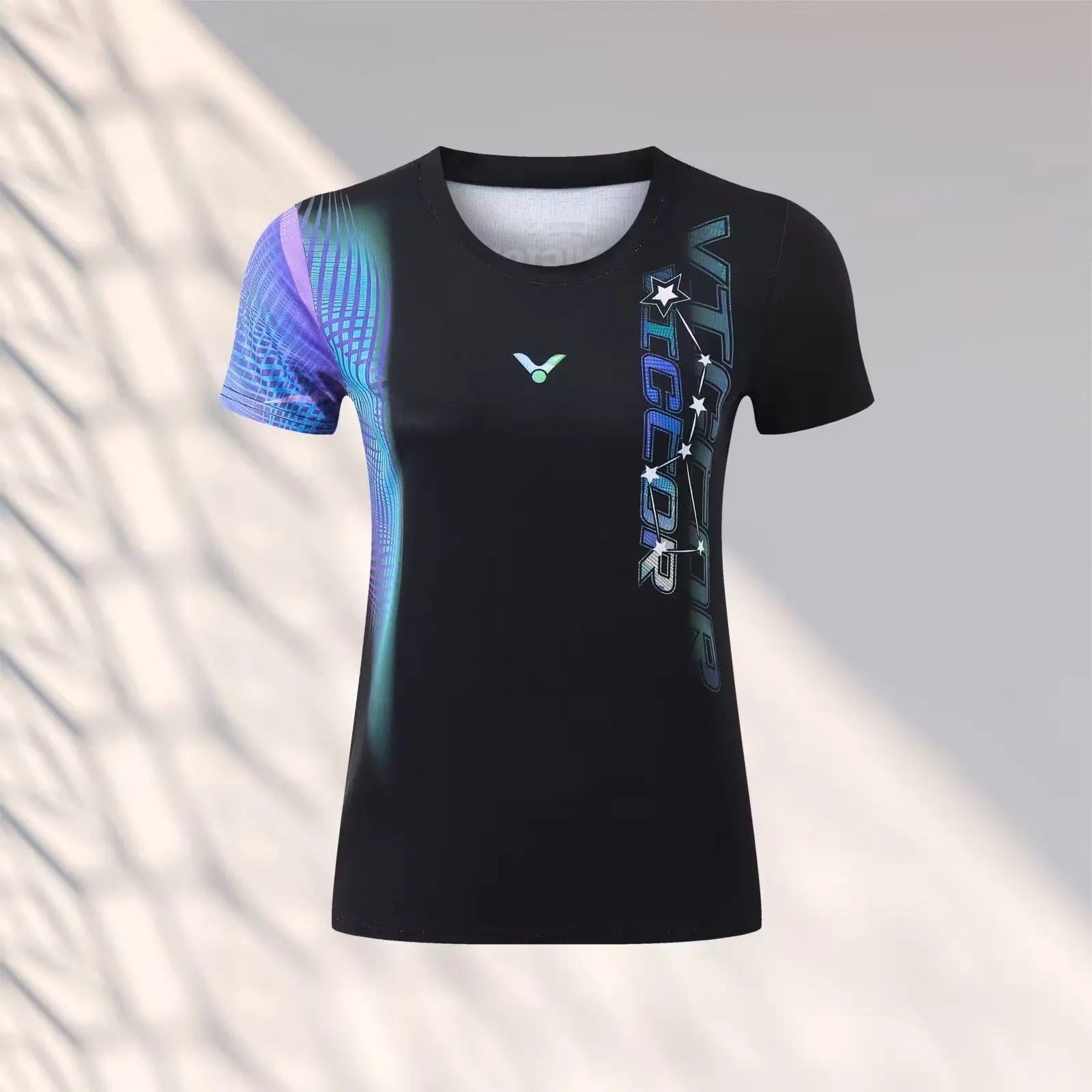 Customized a set of men's and women's badminton T-shirt shorts quick dry material breathable sweat absorption can print LOGO