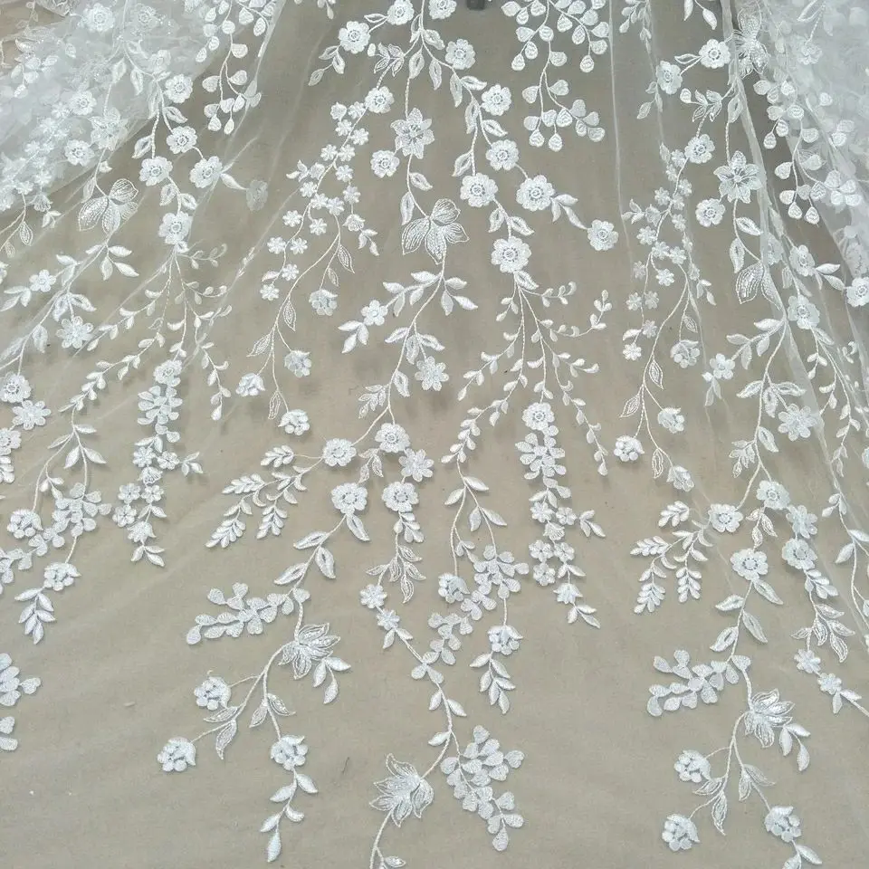 Elegant Fashion Bridal Dress Sequins Jacquard Lace Fabric Cotton Voile Lace Fabric Brocade Lace Fabric 130cm Width Wedding Dress Fabric Sequins Lace Selling by Yard