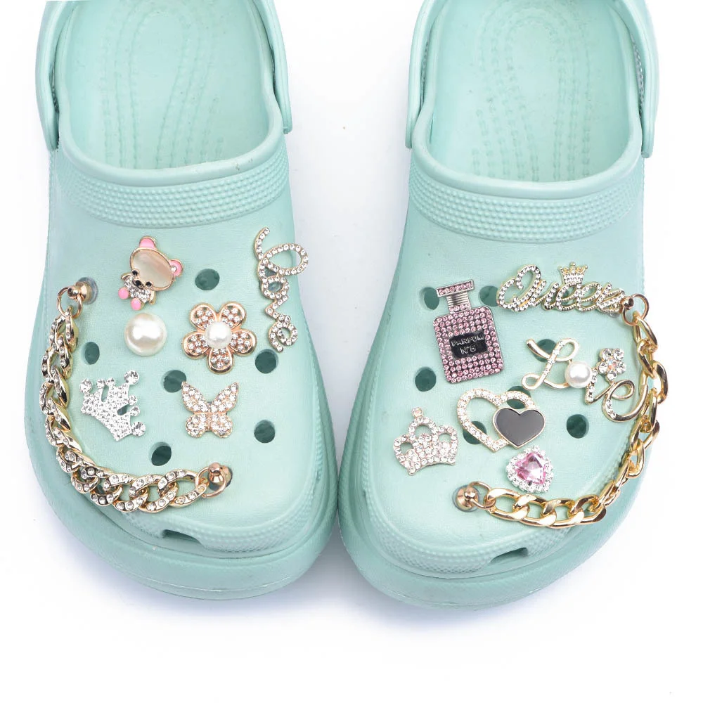 

High Quality Shoe Charms Designer Shoes Decorations Bling Rhinestone Clog Decaration Metal Love Butterfly Accessories