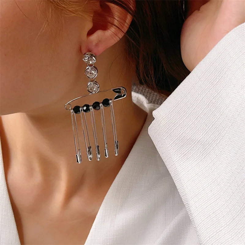 

summer silvercolor pin shape big earrings fashion catwalk show exaggerated sweet cool girl chic ear jewelry
