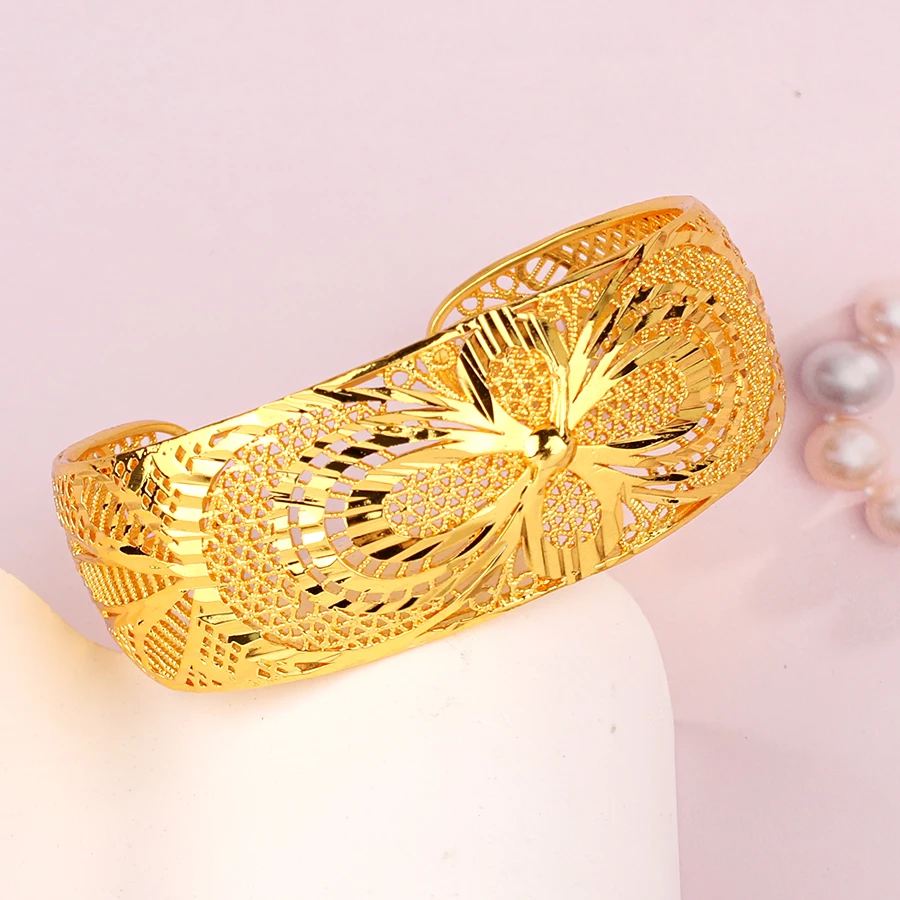 

New Copper Gold Plated Open Cuff Bangles Carved Flower Design Dubai Arabic Wedding Luxury Jewelry Free Size Hand Bracelets