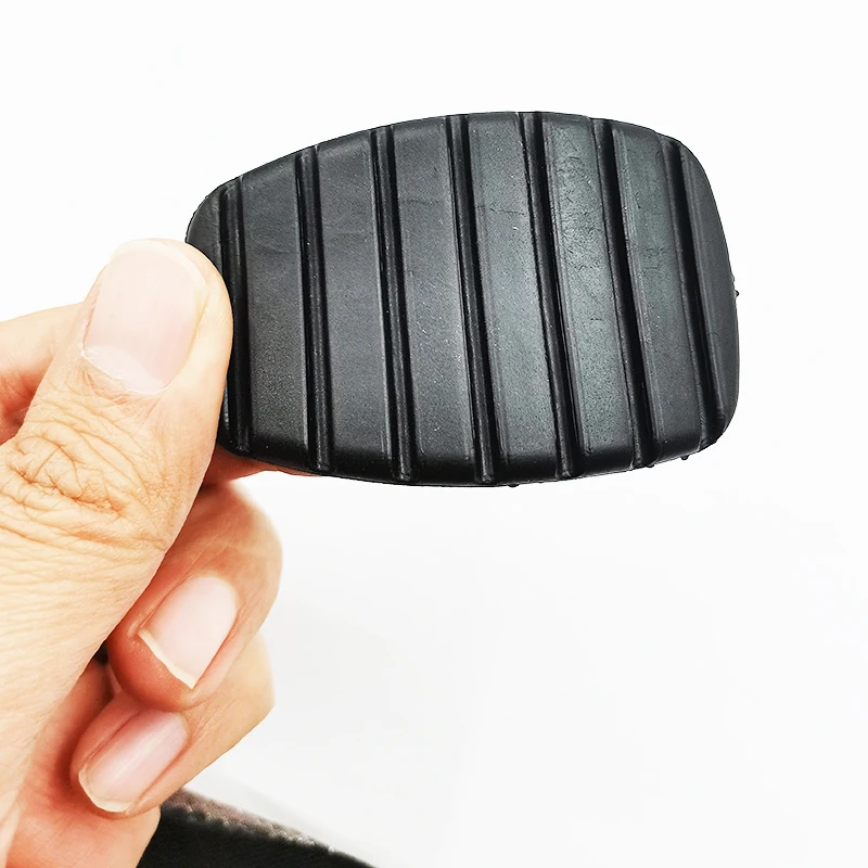 Car Brake Clutch Pedal Rubber for Renault Clio Scenic Laguna Kangoo Espace Modus Trafic Twngo Vel Satis Capture Clio Grandtour car pedals,pedal cover,stainless steel pedal cover
