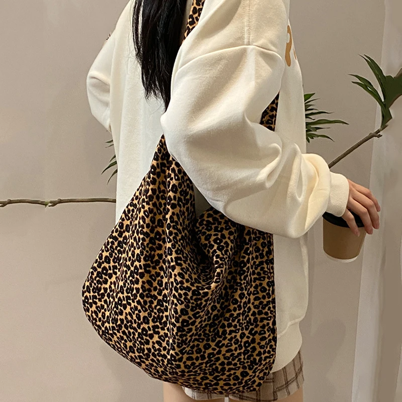 Women's Bag Cheap Casual Large Capacity Shoulder Bags Shopper Canvas Fashion Harajuku Zipper Leopard Pattern Print Handbags
