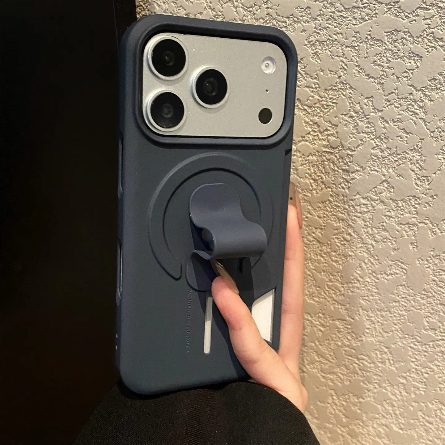 Soft Silicone Grip Holder with Card Slot and Shockproof Magnetic Case Cover