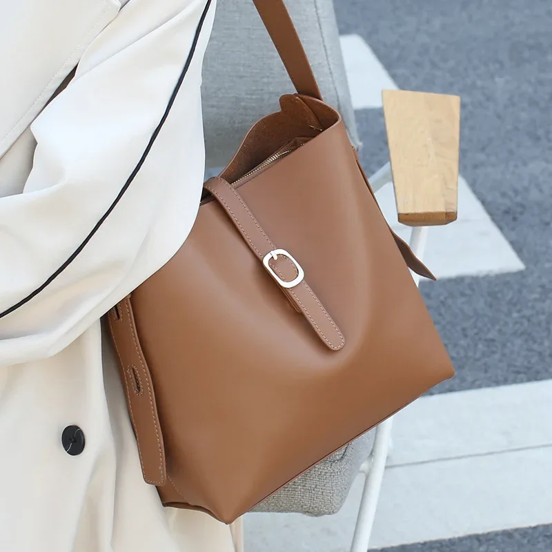 

2023 New Fashion Genuine Leather Women's Bag Korean Style Napa Versatile Casual Handheld One Shoulder Crossbody Bag