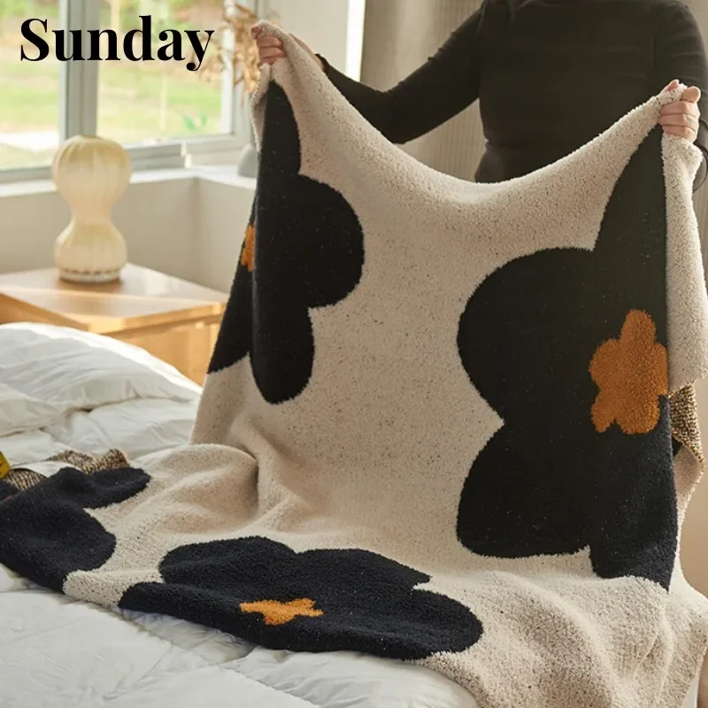 

INS Flower Plush Blanket Knitted Sofa Cover Throw Blankets Beds Home Decor Leisure Kawaii Nap Blankets Office Warm Winter Shawl