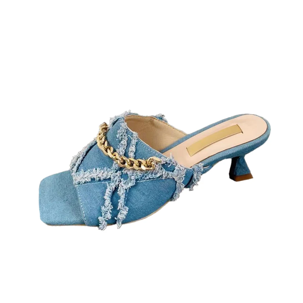 

Denim Golden Chain High Heels Square Toe Open Toe Cat Heel Slippers Design Ladies Low Heel Casual Shoes 2023 Summer New Slippers