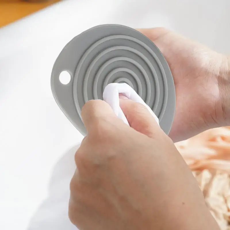 Hand-Held Mini Wash Board Mini Scrubbing Wash Board Creative Clothes Scrub Non-Slip Laundry Home Outdoor