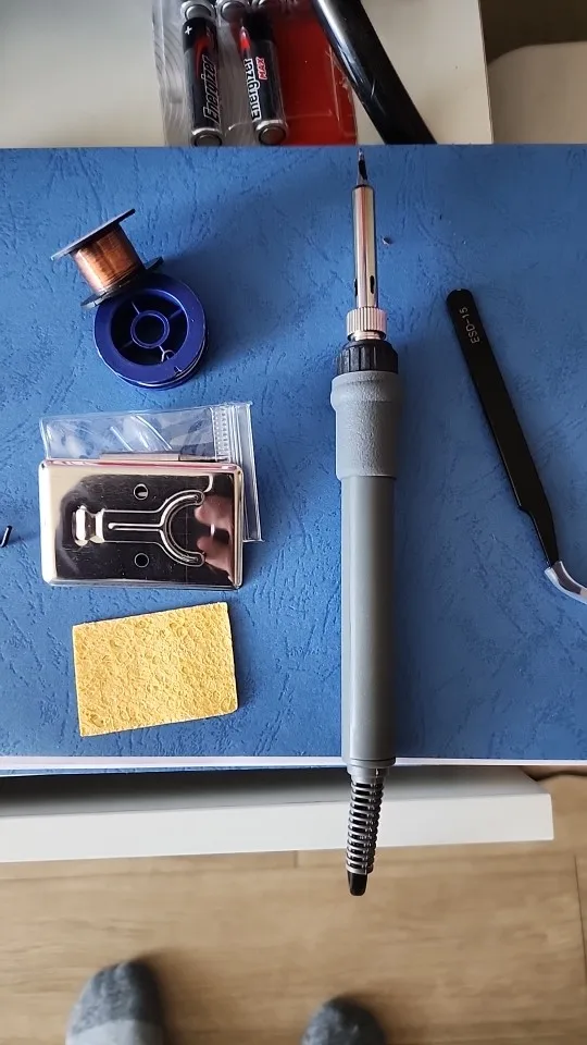 New Electric Soldering Iron 60W / 80W Digital Adjustable Temperature Desoldering Welding Repair Solder Tools photo review