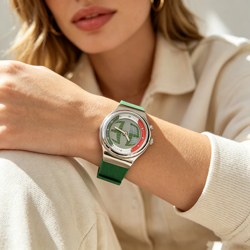 Creative Quartz Wristwatch with Flashing Animated Dial Silicone Strap Fashion Casual Watch Unique New Gift for Men Women