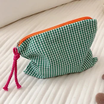 Plaid Cotton Makeup Bag 1