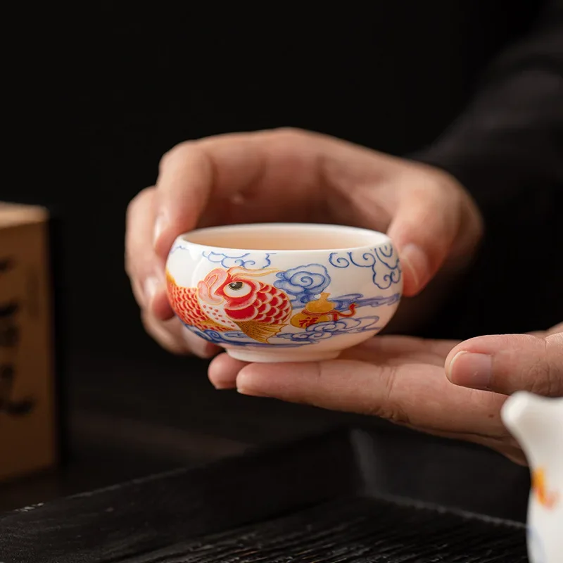 1pcs Chinese Style Fish Tea Cup White Ceramic Kung Fu Teacup Tea Set Household Small Cup Ceramic Teaware Gift New