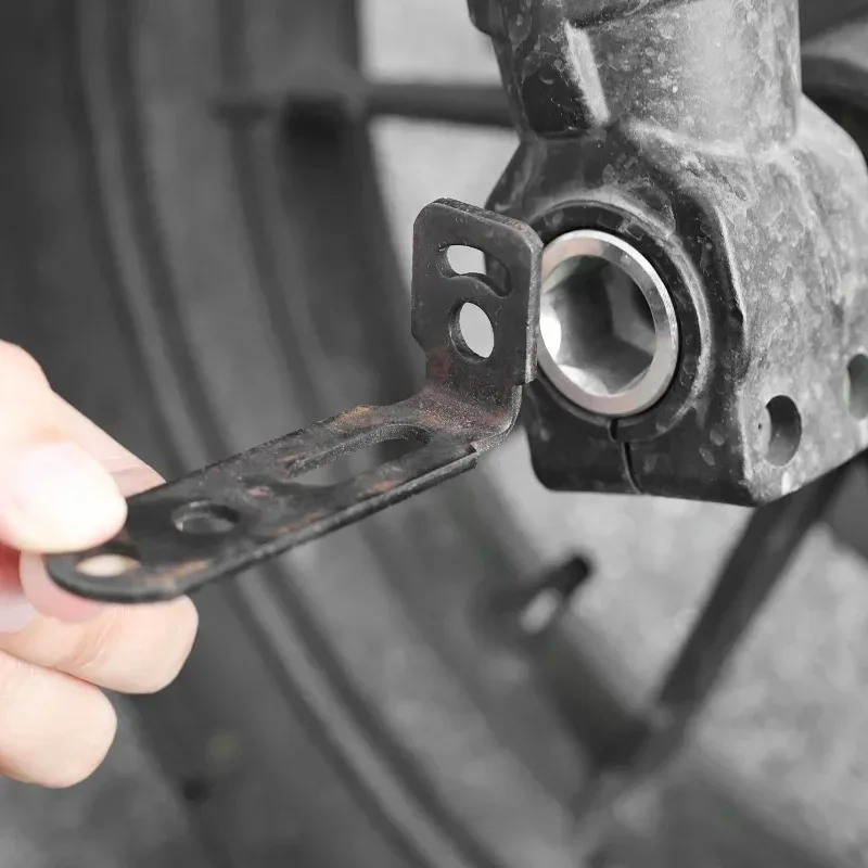 Motorcycle L Bracket Carbon Steel Heavy Duty Mount LED Light Fender Mirror L Shape Mount Kit for Honda Yamaha Modification Stand