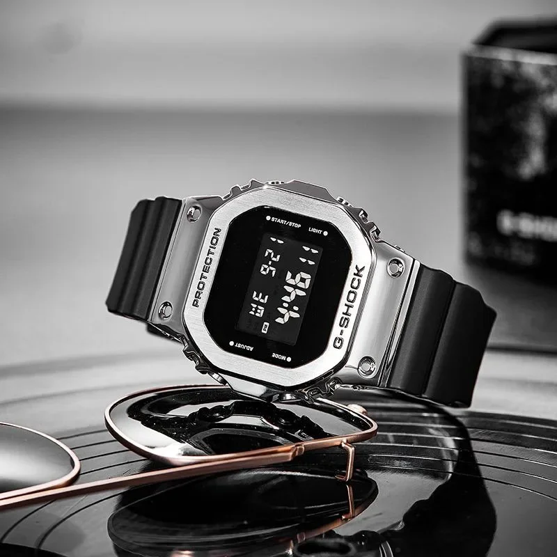 G-SHOCK GM-5600 ø л  簢  ð,    ð,   LED 