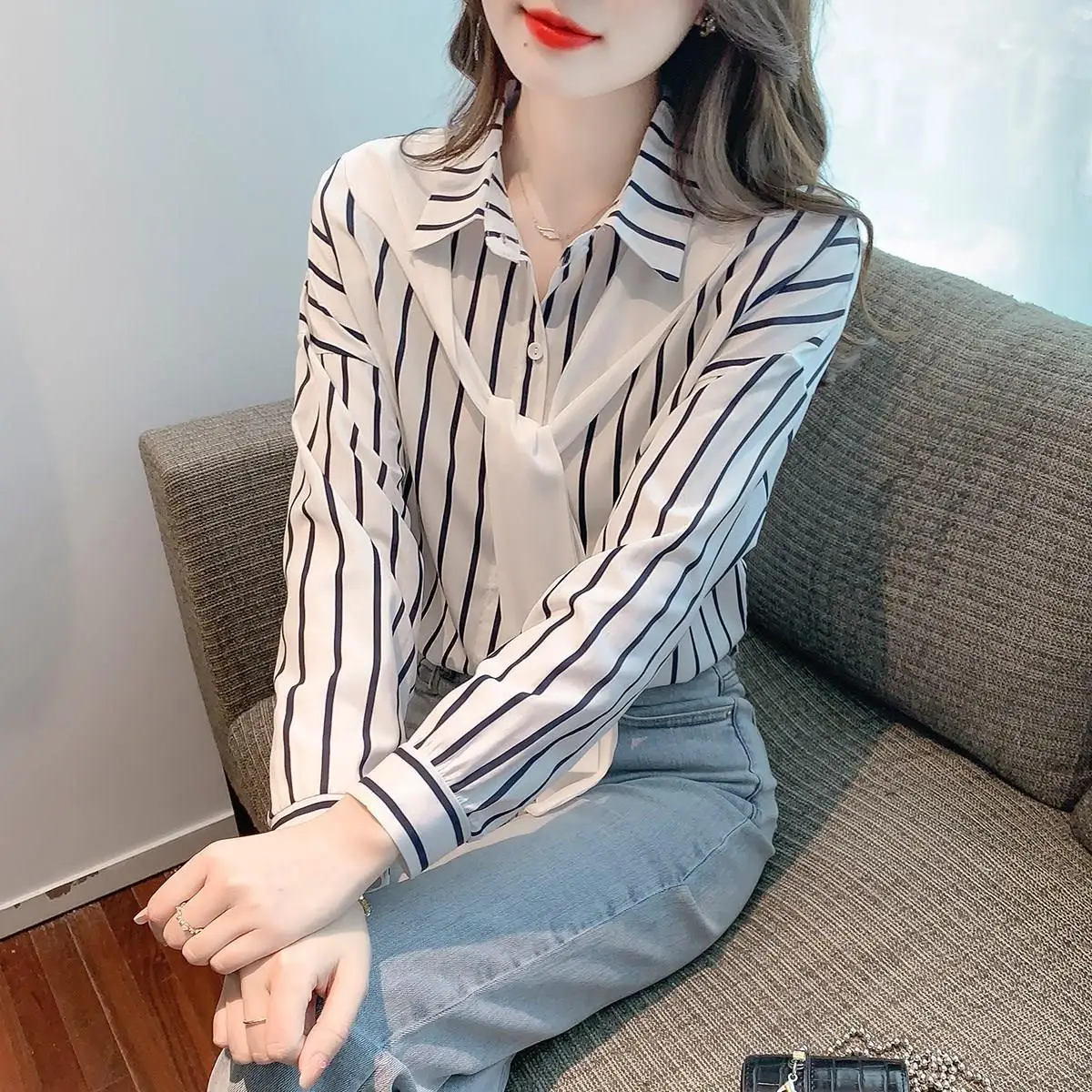 

2024 Women Spring Autumn New Striped Casual Blouses Female Long Sleeve Loose Shirts Ladies Single-breasted Chiffon Shirt E735