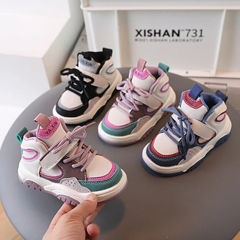 

2024 Boys Designer Sneakers Children Casual Shoes Girls Fashion Non-slip Sports Footwear Autumn New Student Sport Shoes for Kids