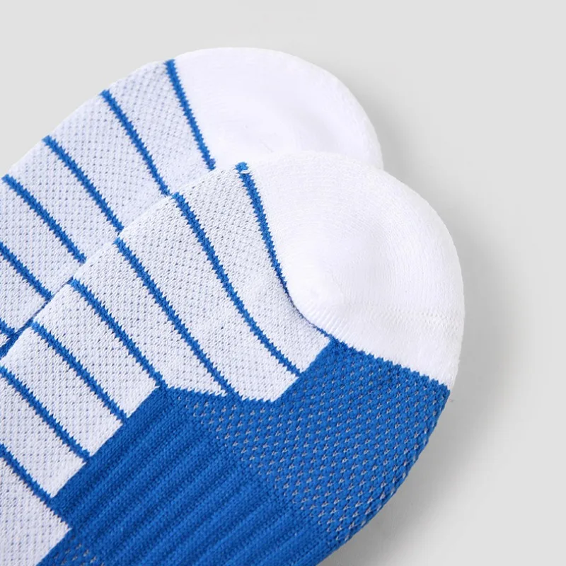 Kids Performance Soccer Socks Breathable Cushioned Non-Slip Grip for Youth Football Training Matches Sports Boys Knee-High Socks