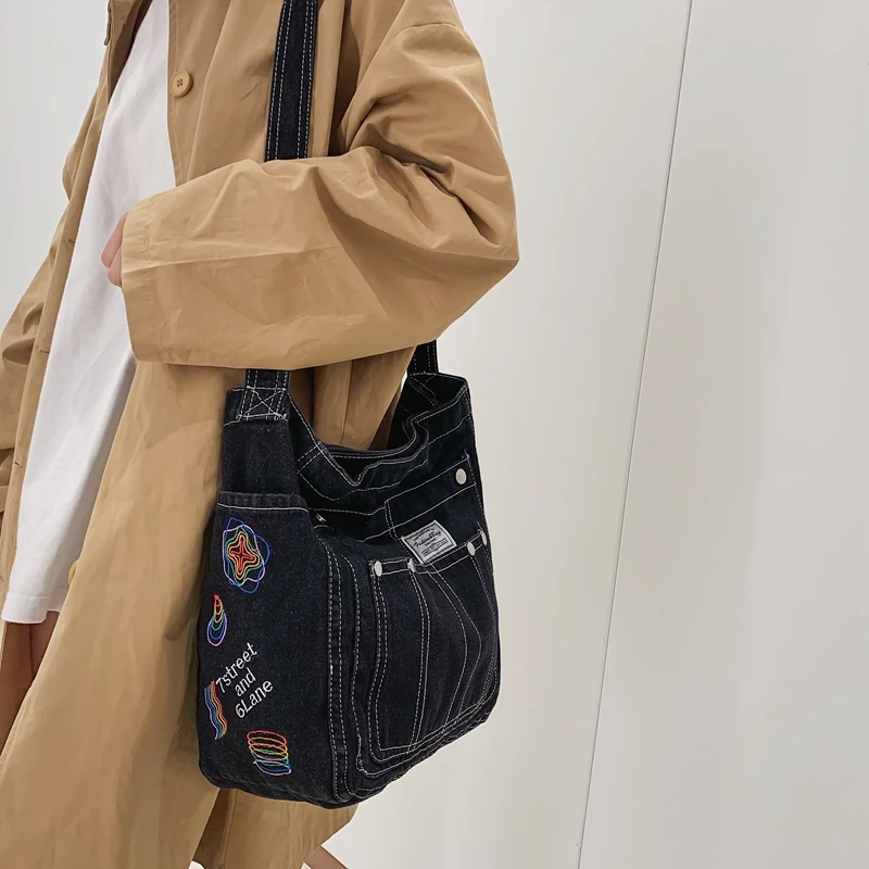 【COYSEIO】25ss REVERSIBLE CHECK DENIM BAG M-ioi-M Quilted Denim Crossbody Bags for Women, Chain Strap
