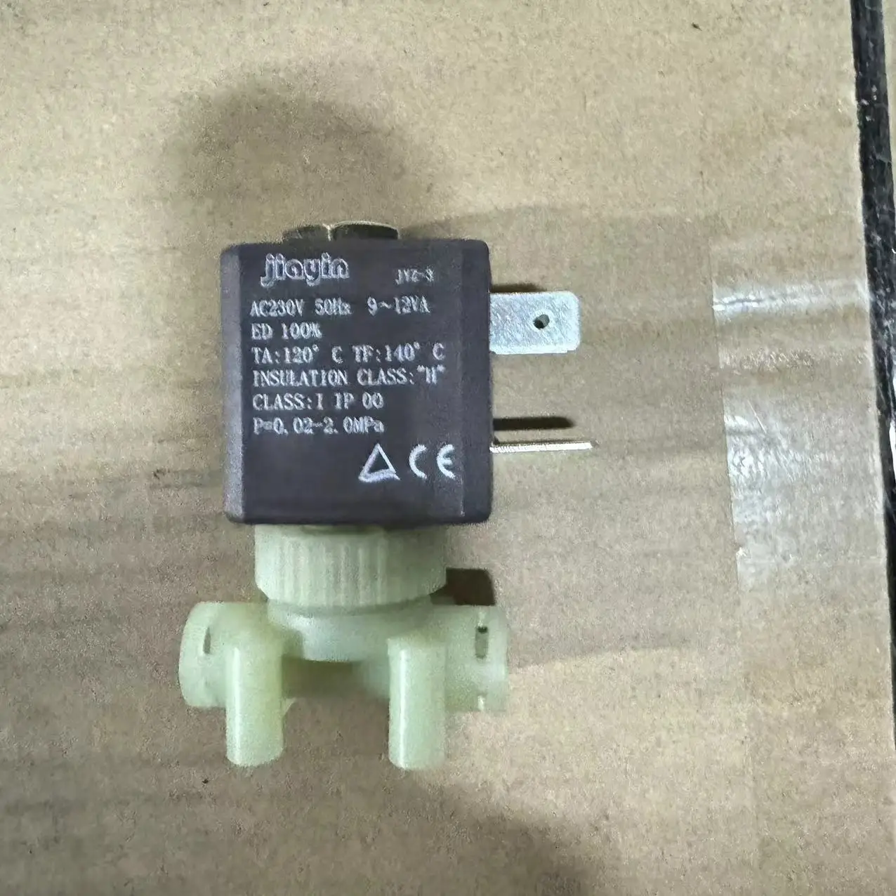 

Jiayin JYZ-3 AC 230V 50HZ 20Bar Cannula 2/2 Way Plastic Normally Closed Water Solenoid Valve for Steam / Coffee Makers