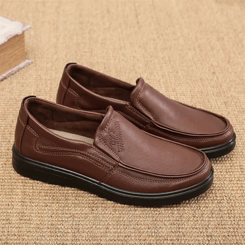 Men's Casual Slip-On Shoes Soft Bottom Leather Simulation Black Business Lazy Dad Shoes Large Size Cross-Border Round Toe