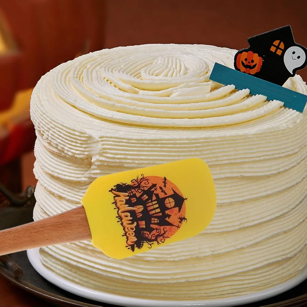 Halloween Wooden Handle Silicone Scraper Cream Spatula Pastry Baking Gadgets Kitchen Essentials Suitable for Home Baking