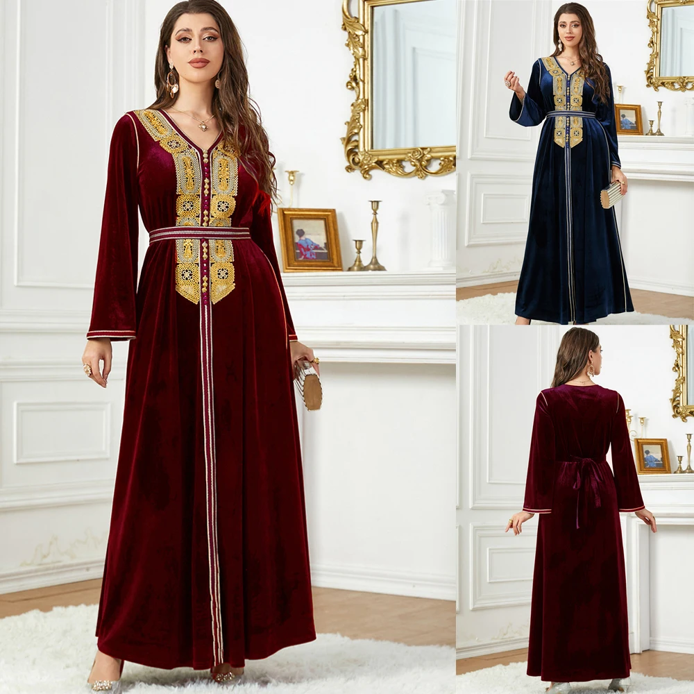 

Velvet Dress Autumn Winter Dubai Maxi Dress for Women Muslim Islamic Embroidery V-Neck Dress Jalabiya Moroccan Middle East Robe