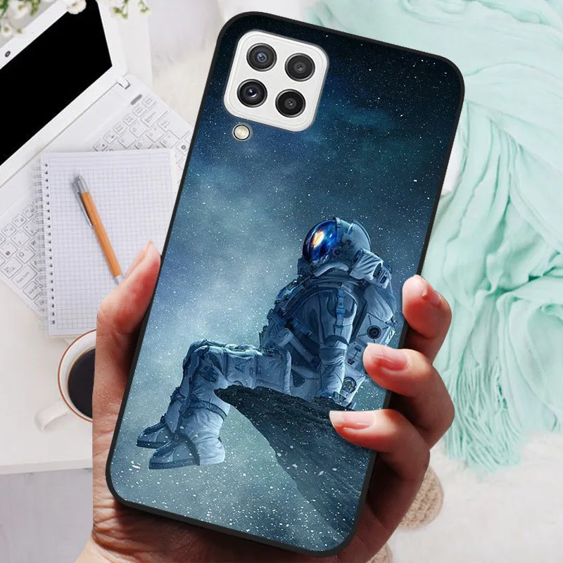 Black Silicone Soft Case with Lion and Wolf Design - Protective Shell for Samsung Galaxy A22/A22s 5G