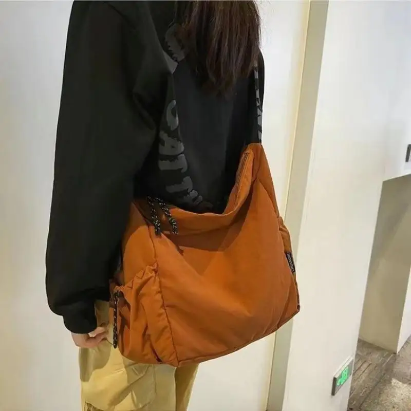 2024 New Japanese style Fashion Crossbody Bag Men's Women's Large Capacity Casual Nylon Tote Bag Single shoulder shopping bag