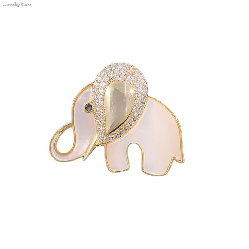 

1PC Fashion Small Lucky Elephant Brooch Women And Men Unisex Pin Cute Animal Jewelry Gift Accessories