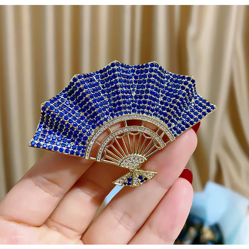Shining Cubic Zirconia Fashion Statement Fan Brooches Pins Gold Plated Luxury Brand Corsage Jewelry Wedding Bouttoniere