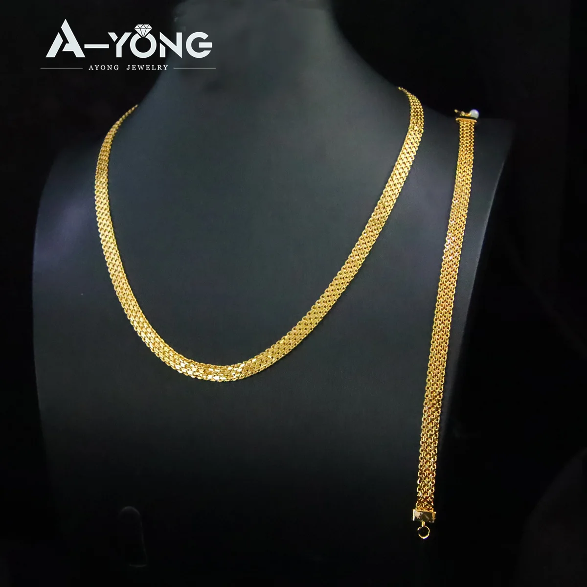 Arabische Gold Farbe Halskette Sets 21 Karat Kupfer vergoldet Dubai elegante Luxus schmuck Mode Frauen Hochzeit Bankett Teile