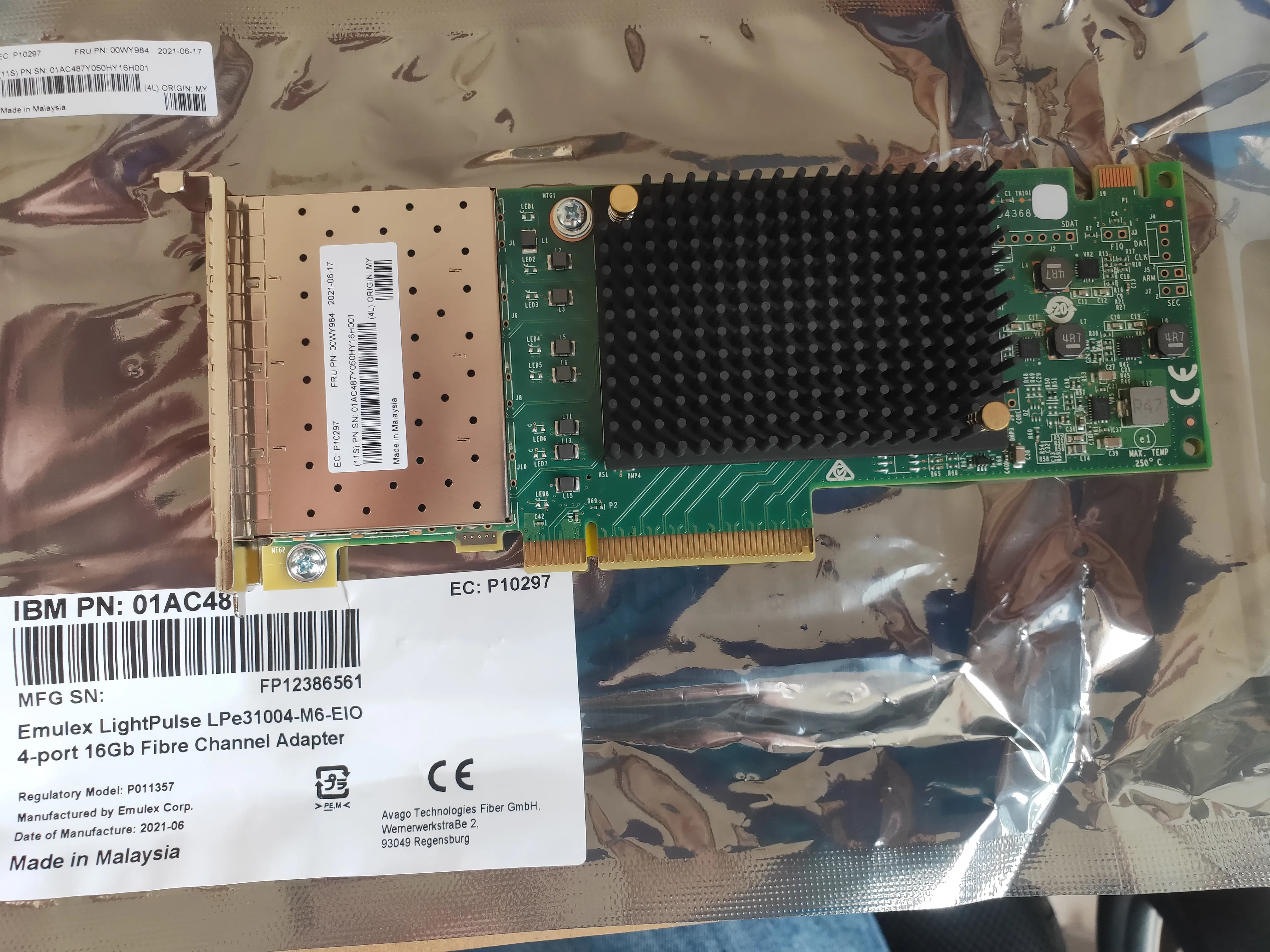 LPE-31004-M6 LPE31004 Emulex 16g Channel Card 4 Port 16gb Fibre Channel Adapter P10297 00VVY984 IB:M01AC487 SNA Storage HBA Card emulex lpe31004 m6 gen 6 16gfc 4 port 16gb s pcie gen3 x8 lc mmf 100m трансивер установлен upgradable to 32gfc 011377 5