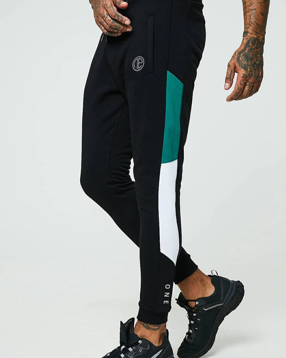 Slide image 5f471b9e06fe49c1b6295fc2a06fc2f8